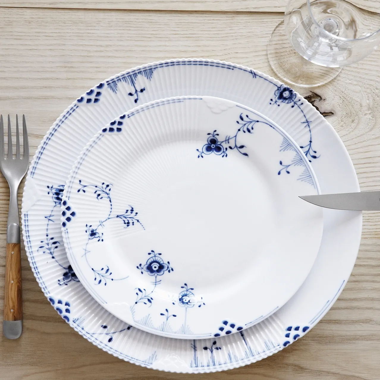 Blue Elements Plate, 28 cm