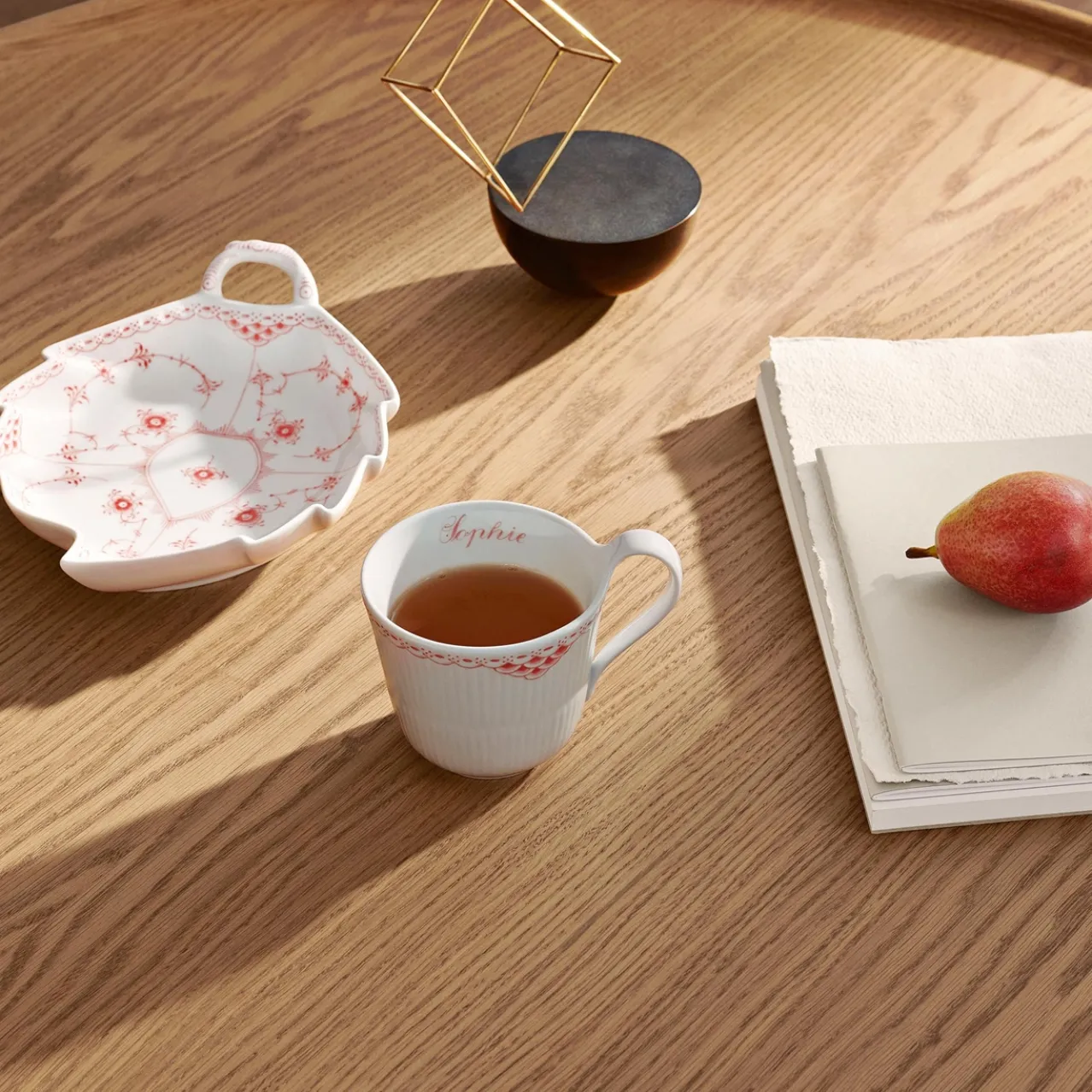 Coral Lace High Handle Cup, Bespoke, 33 cl