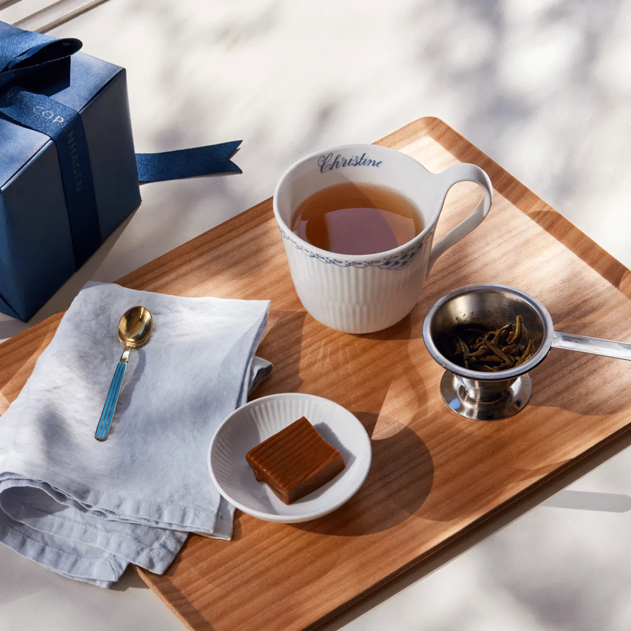 Princess High Handle Cup, Bespoke, 33 cl